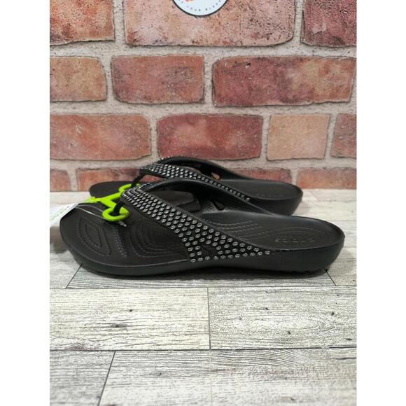 Crocs Kadee II Jewels Flip Flops Women's Size 7 Black 211349-001 New With Tags - Picture 1 of 9
